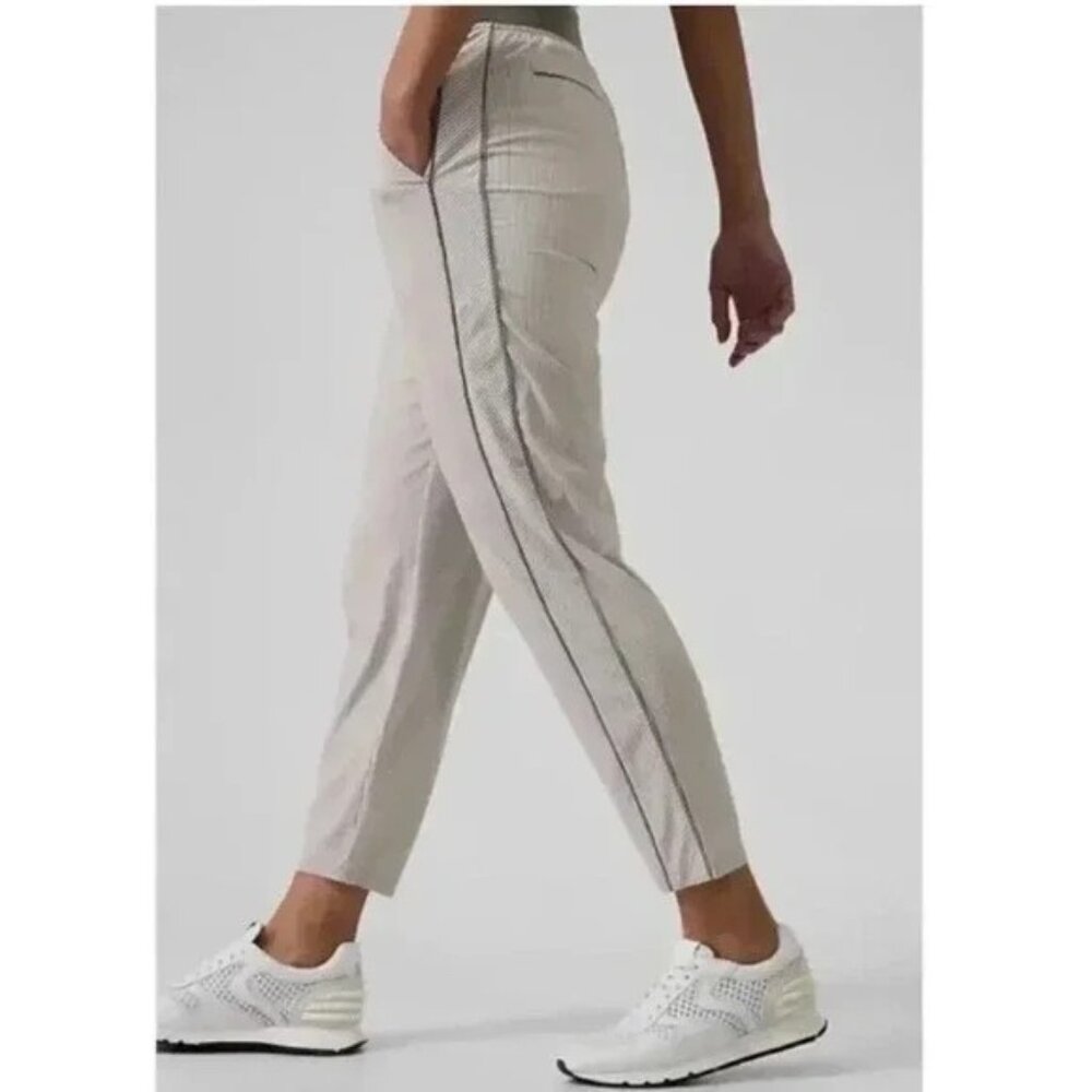 NEW Athleta Brooklyn Textured Ankle Pants- City Stripe- Size 6 Tall Gray Stripe